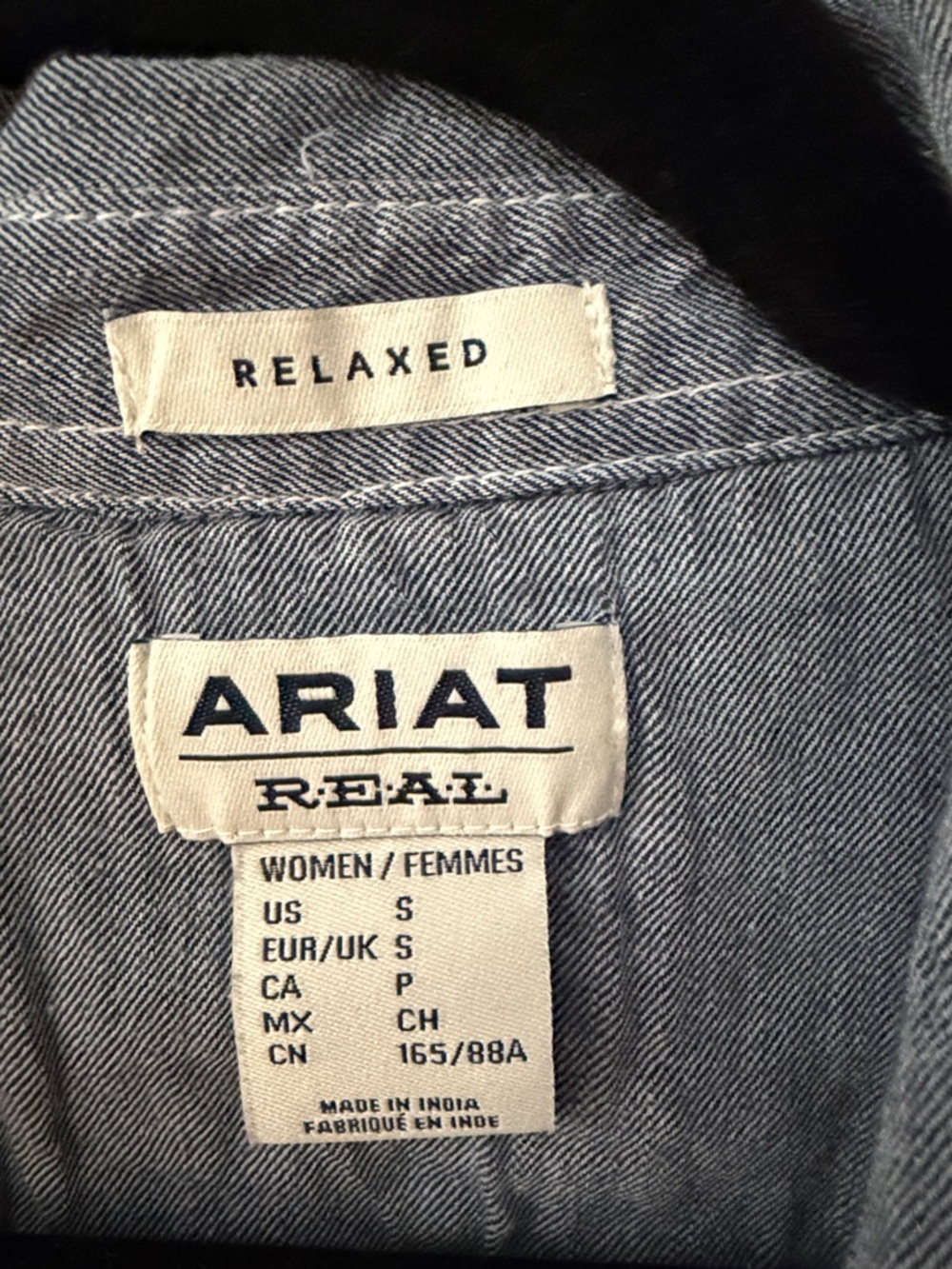 Ariat button up - Picture 2 of 3